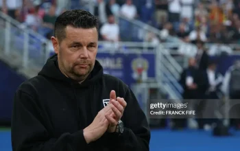 Pierre Sage, Calon Pelatih Baru Crystal Palace?