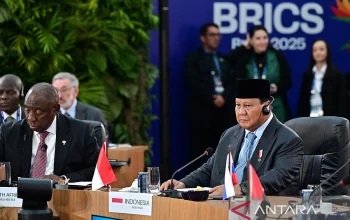 Presiden Prabowo dan Kepemimpinan Nasional: Antara Kritik dan Dukungan
