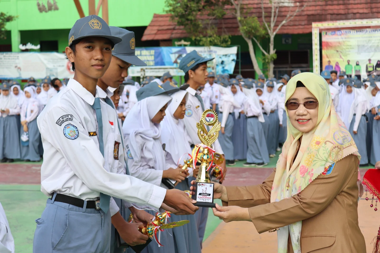 Prestasi Gemilang Lulusan SMAN 14 Bandar Lampung dan UGM, Capaian yang Mengagumkan