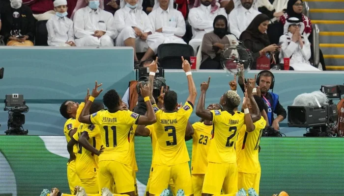 Qatar Berhasil Mendapatkan Poin Pertama di Piala Dunia dengan Dramatis