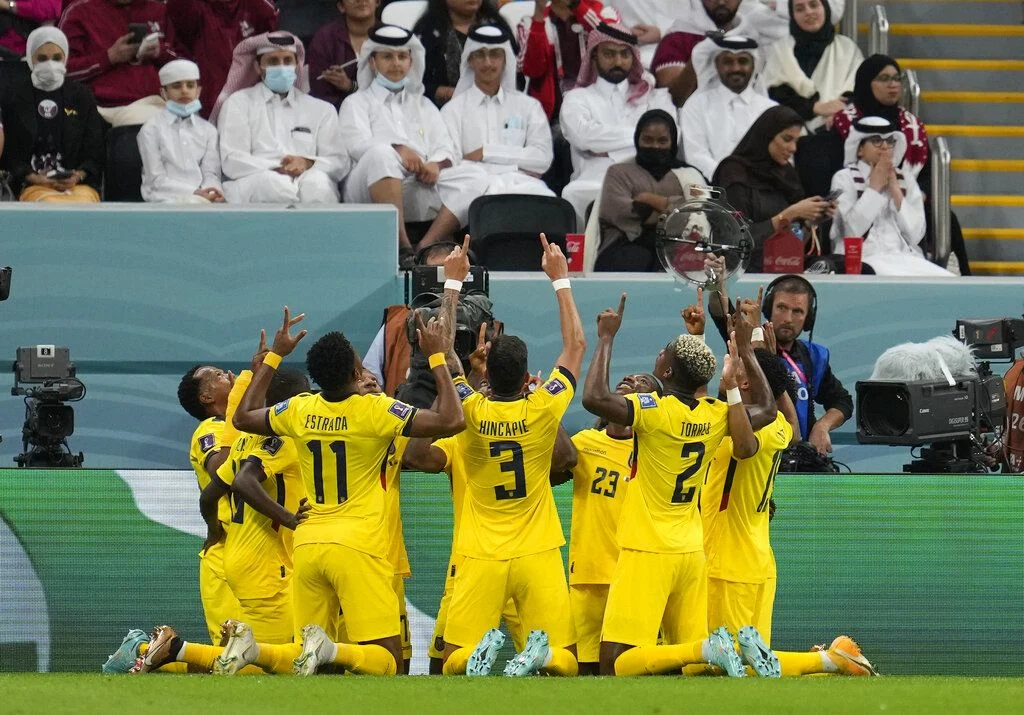 Qatar Berhasil Mendapatkan Poin Pertama di Piala Dunia dengan Dramatis