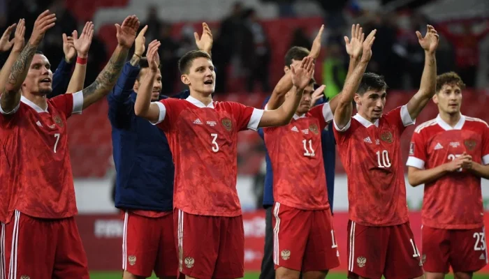 Rusia vs Dunia: Dari Sepak Bola Hingga Politik