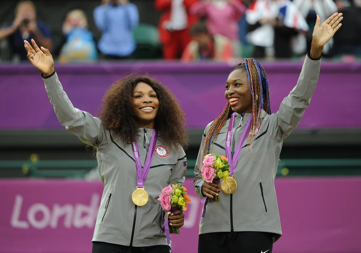 Serena dan Venus Williams Sambut Kembalinya Investasi Emas