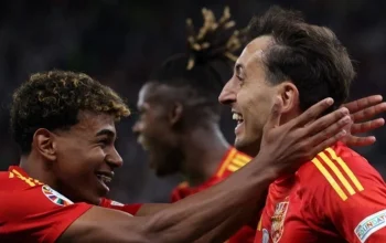 Spanyol Pecahkan Kekuatan Saudi Arabia, Mikel Oyarzabal dan Lamine Yamal Jadi Pahlawan