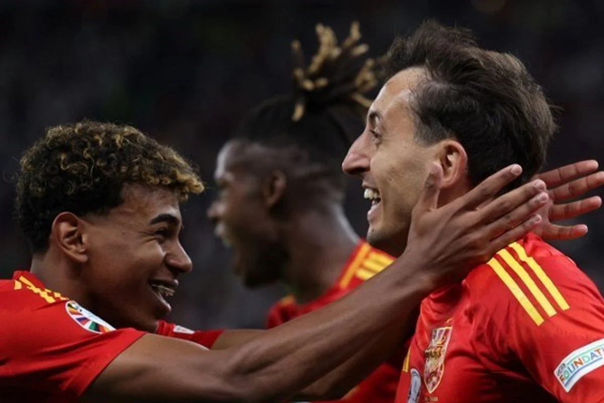 Spanyol Pecahkan Kekuatan Saudi Arabia, Mikel Oyarzabal dan Lamine Yamal Jadi Pahlawan