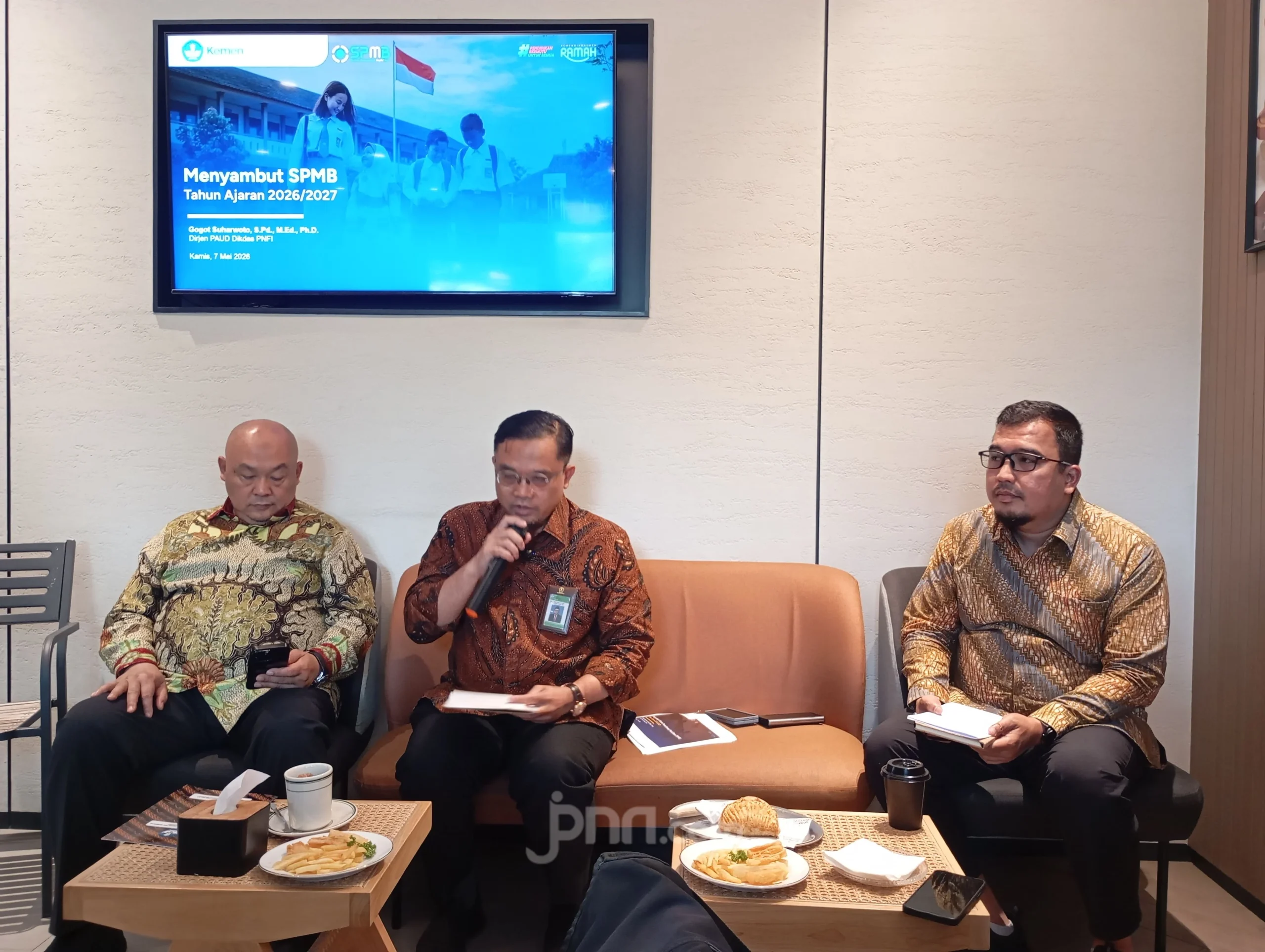 SPMB DKI Jakarta 2026/2027 Resmi Dibuka, Daya Tampung 245 Ribu Murid