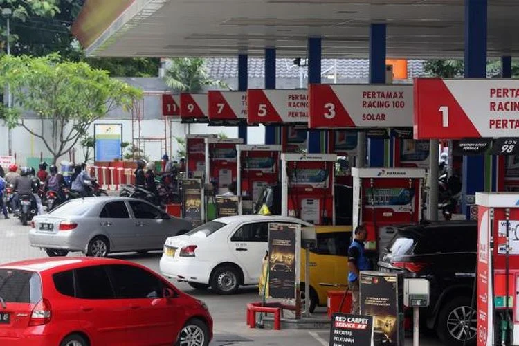 Stasiun Pengisian Bahan Bakar: Antara Keamanan, Harga, dan Inflasi