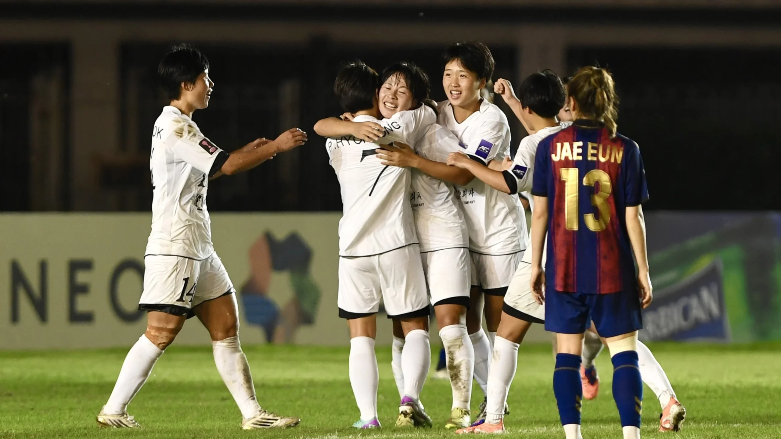 Suwon FC dan Naegohyang FC: Dua Tim Sepakbola yang Membuat Sejarah