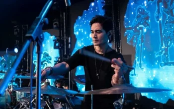 Tyo Nugros Dicekal, Konser Dewa 19 Batal: Kasus Piutang Negara yang Melibatkan Drummer Legendaris