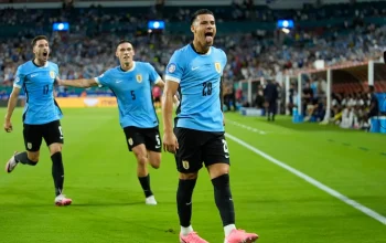 Uruguay Selamatkan Diri dari Kekalahan atas Arab Saudi Berkat Gol Maximiliano Araujo