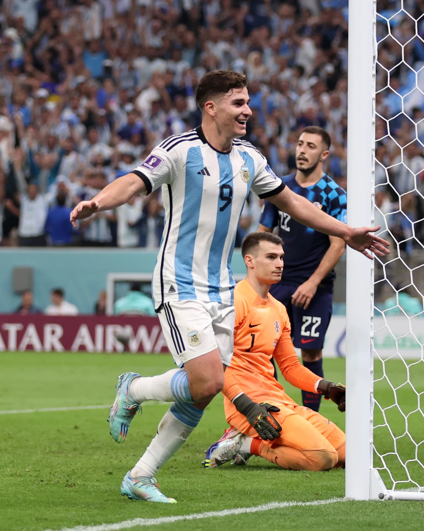 Valentín Barco dan Messi Bintang dalam Kemenangan Argentina Atas Islandia