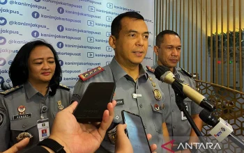 Wakil Menteri Imigrasi Silmy Karim Ditahan KPK atas Kasus Pemerasan Dokumen WNA
