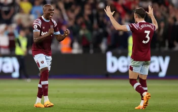 Wales FC Menghadapi Tantangan Baru: David Sullivan Mengundurkan Diri sebagai Ketua West Ham United
