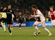 Ajax vs Burnley: Pertarungan Sengit di Awal Musim