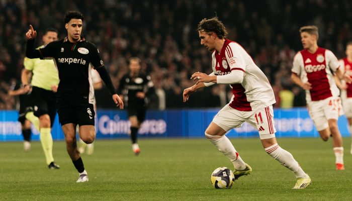 Ajax vs Burnley: Pertarungan Sengit di Awal Musim