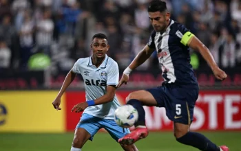 Alianza Lima vs Grêmio: Luis Castro Absen karena Masalah Kesehatan