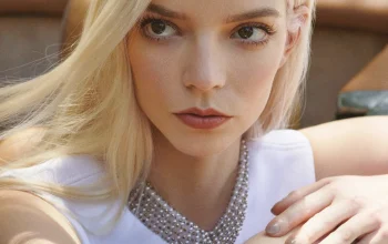Anya Taylor-Joy: Dari Layar Lebar ke Dunia Sepak Bola
