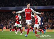 Arsenal Perkuat Sayap Kiri dengan Tzolis, Tunggu Striker Kelas Dunia