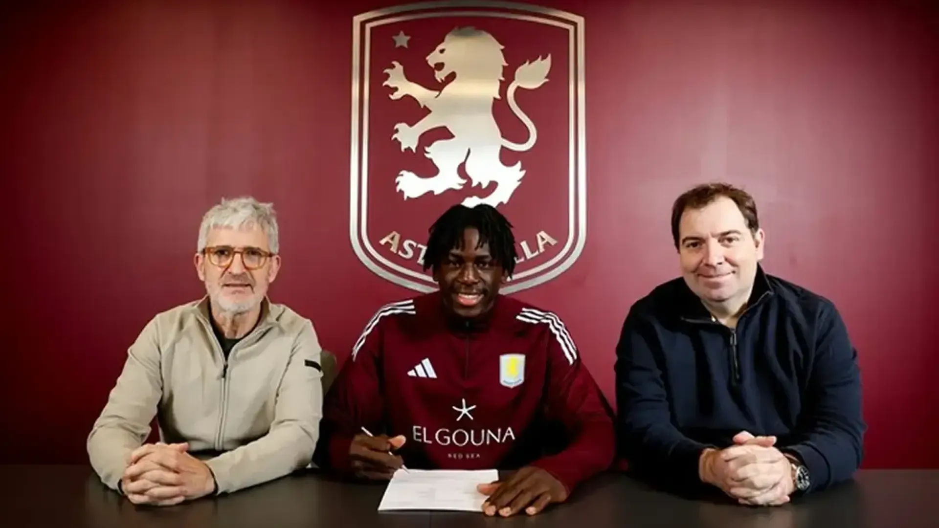 Aston Villa Tampil Percaya Diri Menghadapi Walsall, Brian Madjo Menjadi Sorotan