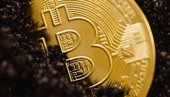 ATM Bitcoin Mengalami Penurunan, Namun Matador Technologies Meluncurkan Program Ekuitas untuk Meningkatkan Strategi Treasury Bitcoin