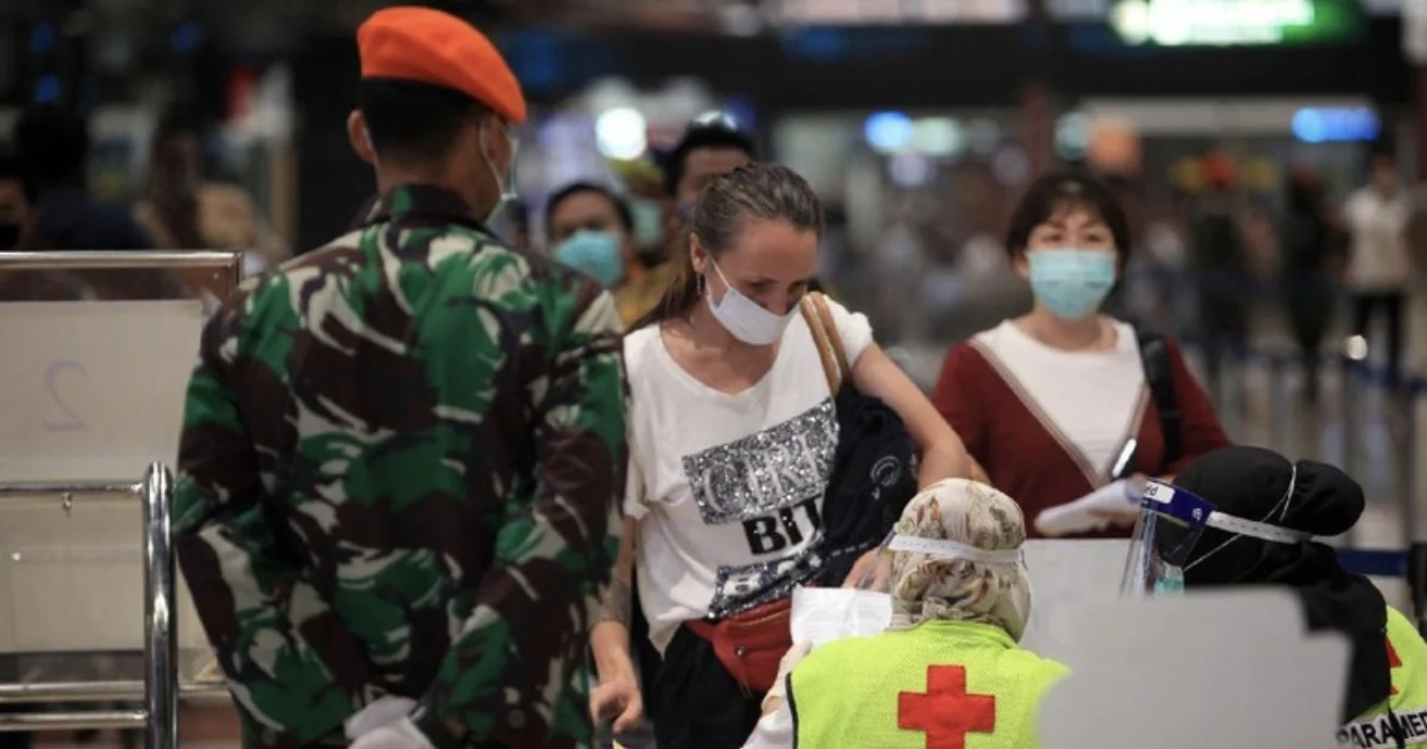 Bandara Indonesia Menghadapi Tantangan Keamanan dan Kepanikan