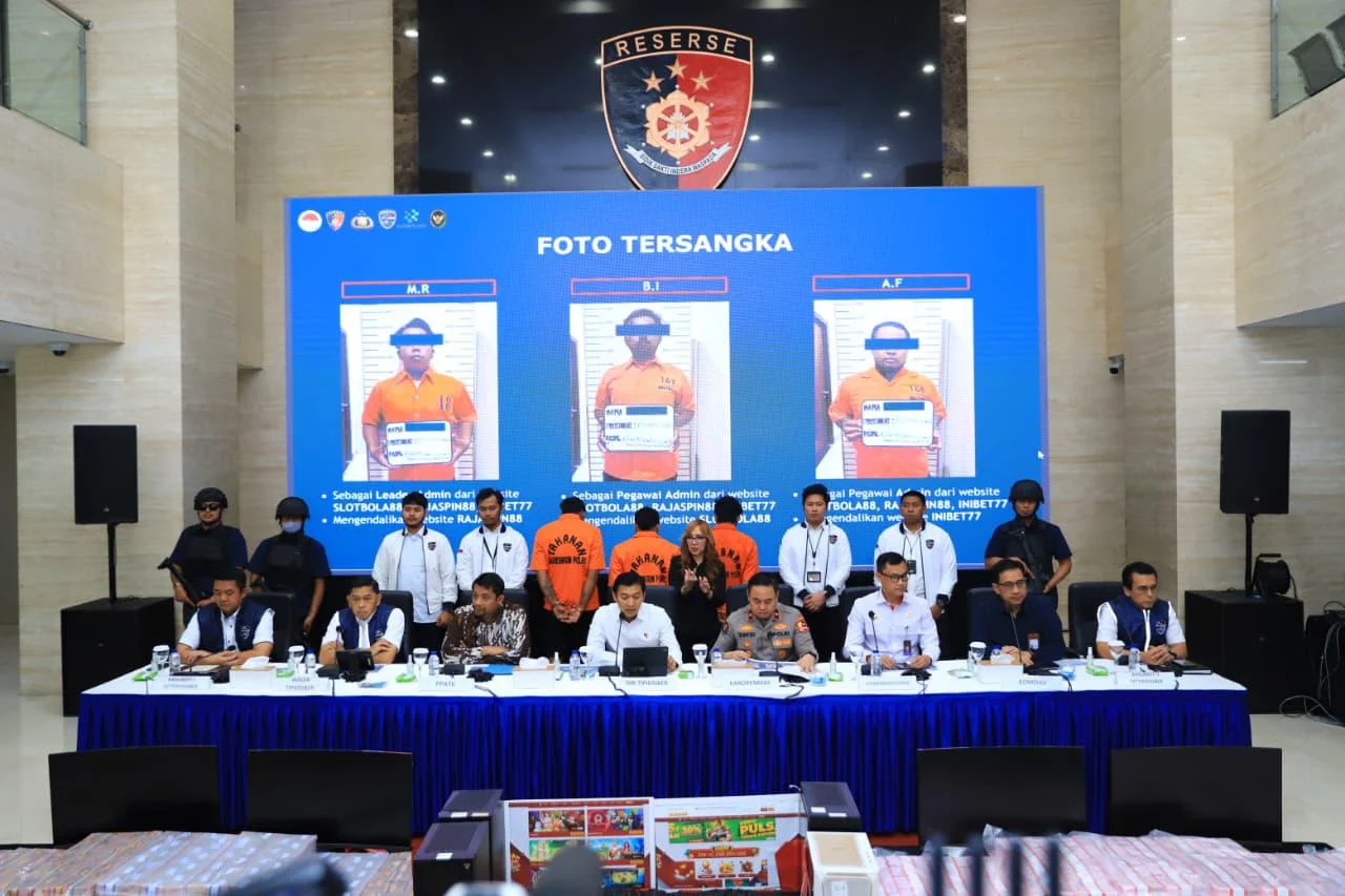 Bareskrim Ungkap Sindikat Judi Online Internasional di Jakarta