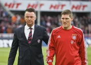 Bastian Schweinsteiger Usulkan Louis van Gaal Jadi Pelatih Tim Nasional Jerman