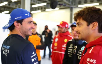 Carlos Sainz: Performa Buruk di GP Hungría, Sementara Wanda Nara Menuai Kritik dan Carlos Gómez Berbicara tentang 'Masalah Spiritual' di Vasco da Gama