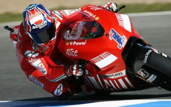 Casey Stoner: Legenda MotoGP Mengungkapkan Operasi Tulang Belakang yang Mengubah Hidupnya