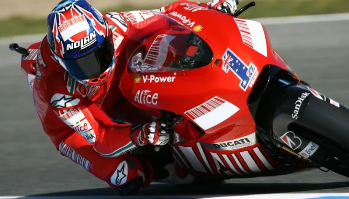 Casey Stoner: Legenda MotoGP Mengungkapkan Operasi Tulang Belakang yang Mengubah Hidupnya