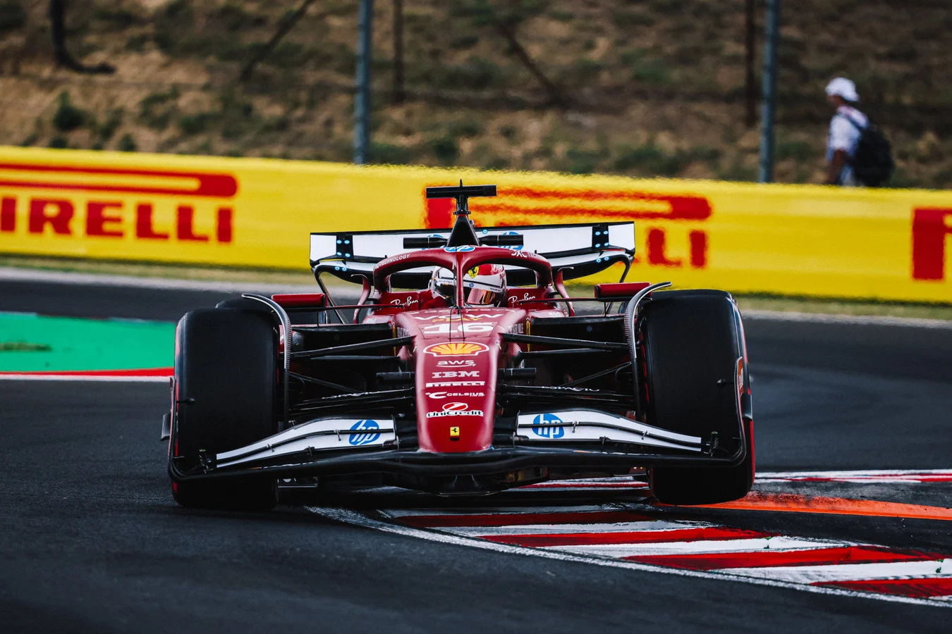 Charles Leclerc: Ferrari Harus Meningkatkan Konsistensi Setelah Hasil Mengecewakan di Hungarian GP
