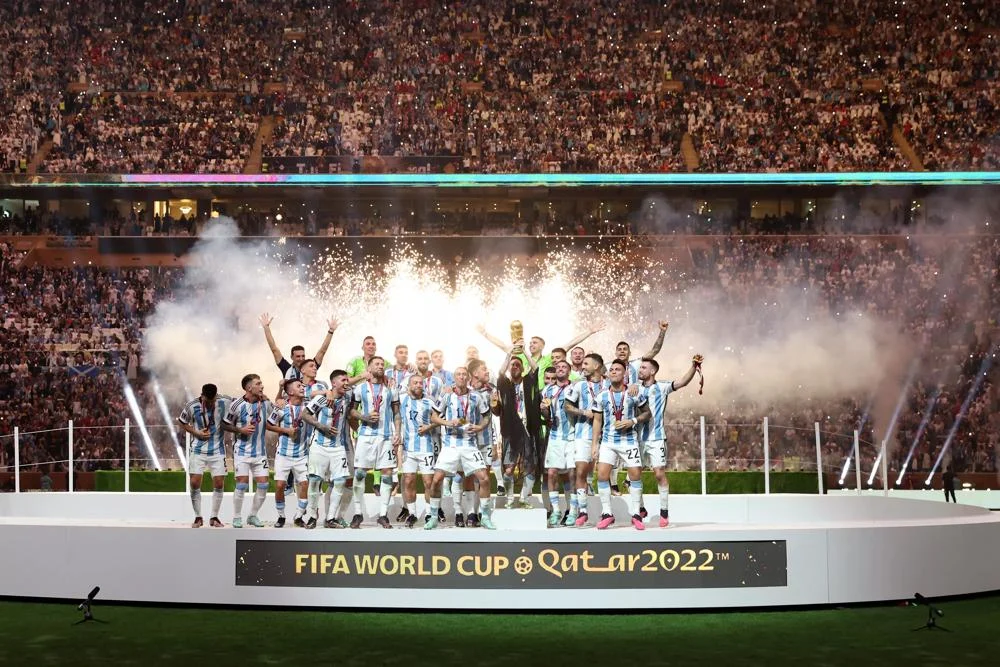 Cristian Romero Balas Komentar Gary Neville, Argentina Siap Hadapi Spanyol di Final Piala Dunia 2026