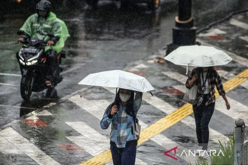 Cuaca di Pangkal Pinang dan Wilayah Lainnya Diprakirakan Hujan Ringan