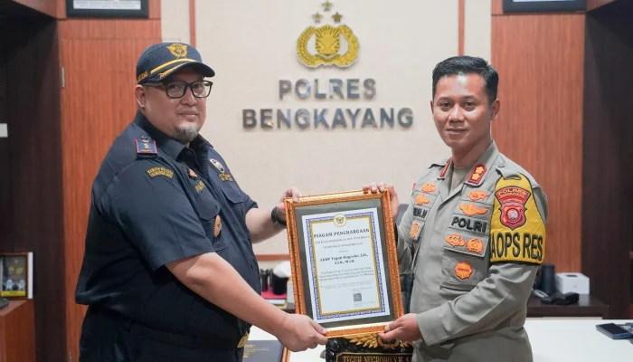 Direktorat Jenderal Bea dan Cukai: Pengawasan Bersama dan Penindakan Barang Ilegal