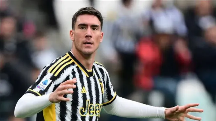 Dusan Vlahovic Masih Bisa Kembali ke Juventus dengan Satu Syarat