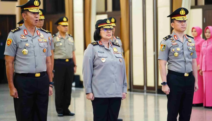 Empat Perwira Tinggi Polri Resmi Naik Pangkat Menjadi Komjen Pol atau Jenderal Bintang Tiga