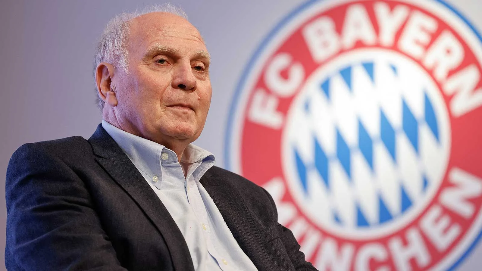 FC Bayern München Menghancurkan Rottach-Egern 15-0, Uli Hoeneß Menyindir UEFA dan FIFA