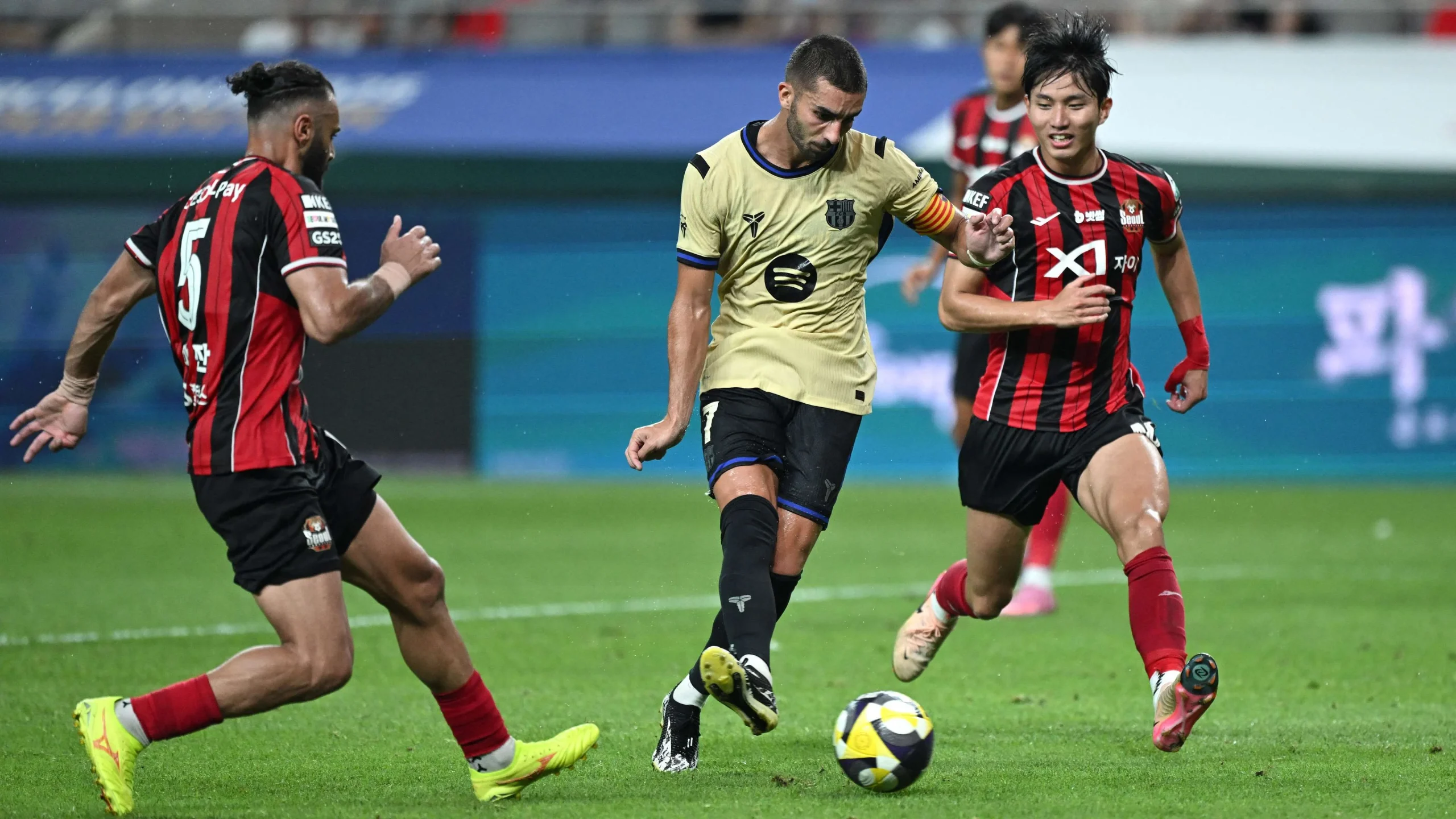FC Seoul Pertahankan Posisi Teratas di Tengah Gelombang Panas