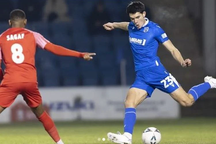 Gillingham Mengalahkan Millwall 1-0 dalam Laga Uji Coba: Elkan Baggott Tampil Solid