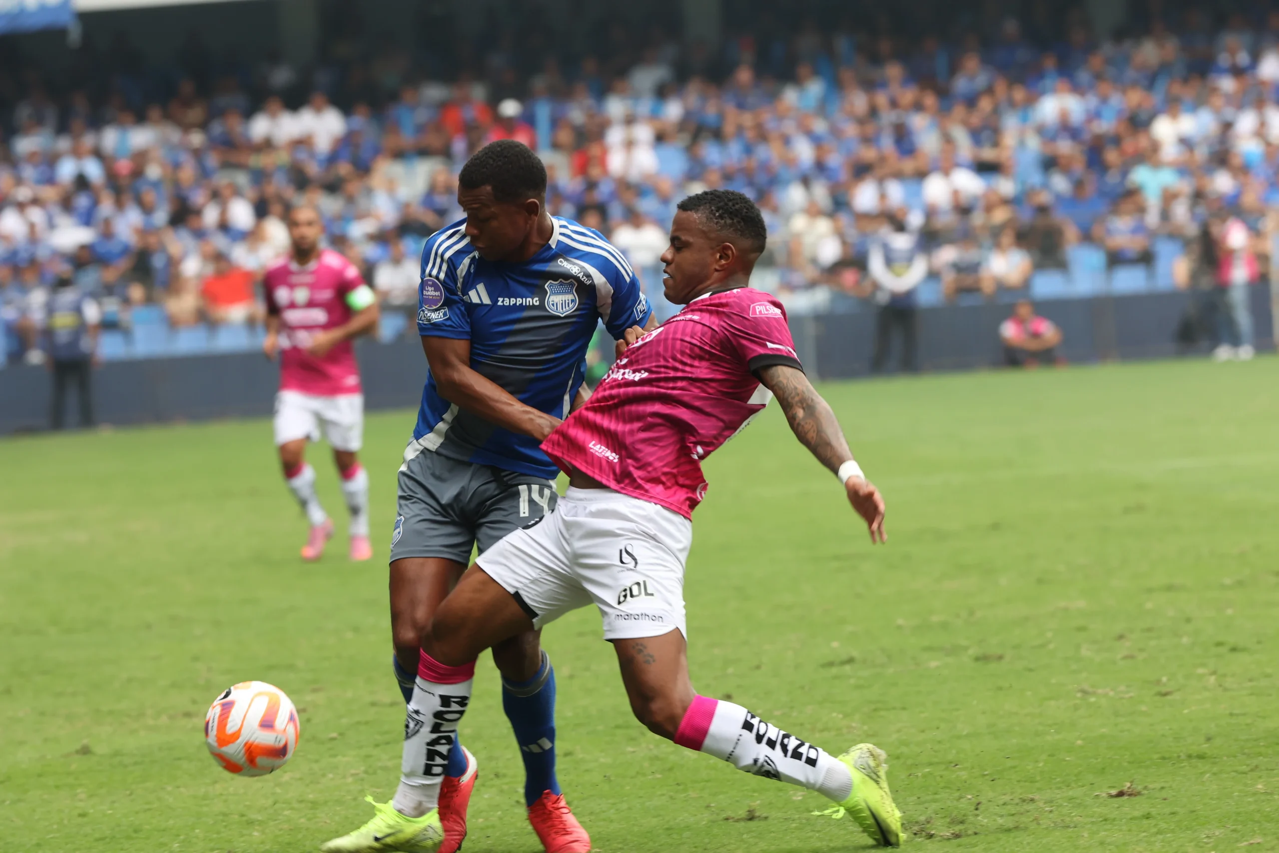 Independiente del Valle Pimpin LigaPro, Emelec Alami Keterpurukan