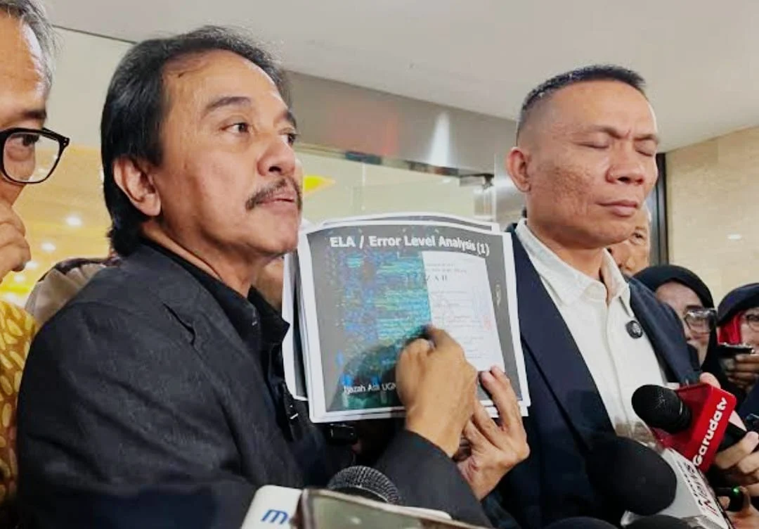 Joko Widodo Terlibat Kasus Ijazah Palsu: Roy Suryo dan Tifa 'Berjuang' di Persidangan