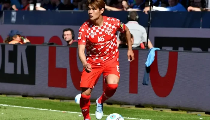 Kaishu Sano, Pemain Midfielder Jepang yang Dilirik Liverpool, Arsenal, dan Manchester United