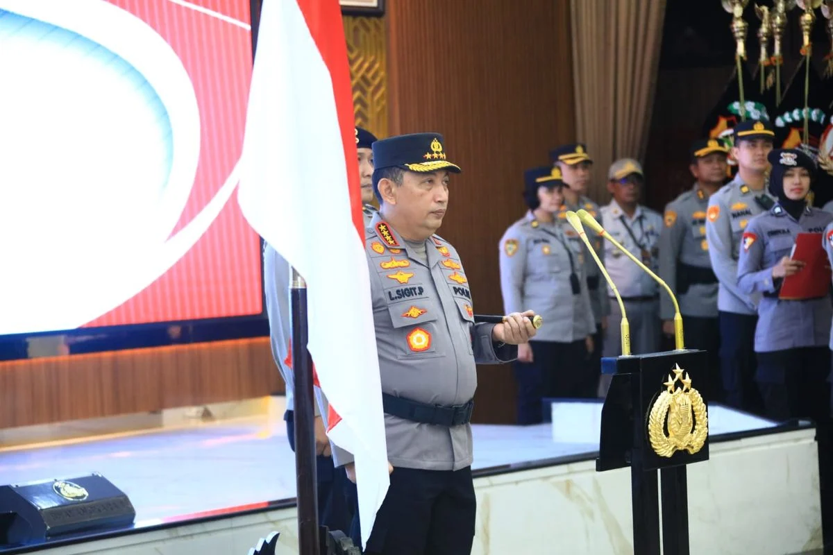 Kapolri Naikkan Pangkat 41.578 Personel, Empat Jenderal Jadi Komjen