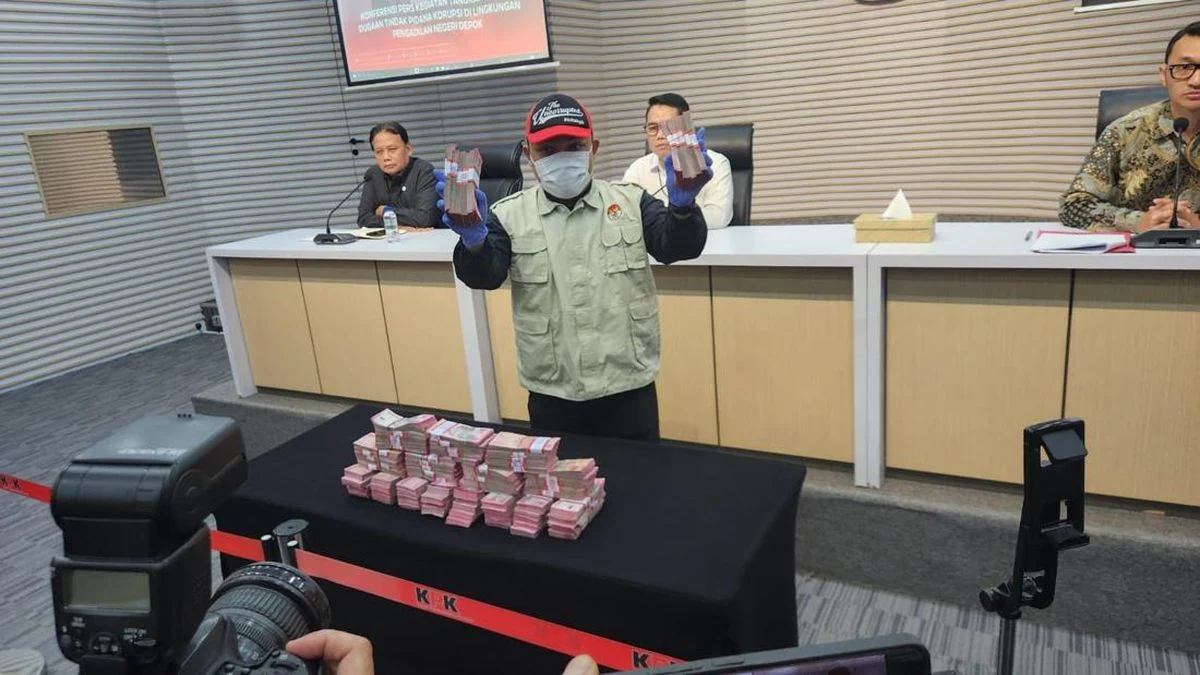 Kasus Korupsi di Kuantan Singingi: KPK Dalami Dugaan Suap dan Pengembalian Uang