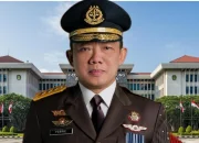 Kasus Megakorupsi: Febrie Adriansyah Mundur, Tan Kian Jadi Saksi
