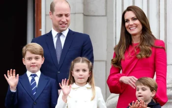 Kebakaran Hebat di Bangkok, Setidaknya 27 Orang Tewas dan Kemesraan Pangeran William dengan Jannik Sinner di Wimbledon
