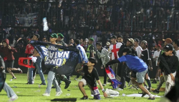 Kerusuhan dan Kontroversi di Dunia Olahraga dan Teknologi
