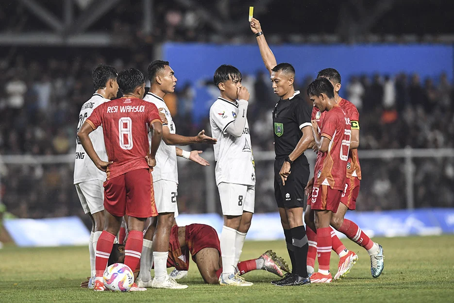 Konflik dan Kontroversi: Dari Sepak Bola Hingga Penangkapan