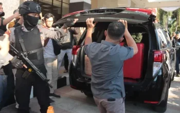 KPK Geledah Rumah Anggota BPK Bobby Adhityo Rizaldi Terkait Kasus Suap di Muara Enim