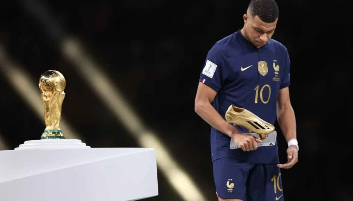 Kylian Mbappé Dinobatkan sebagai Pemenang Golden Boot 2026 dan Jadi Cover Star EA FC 27
